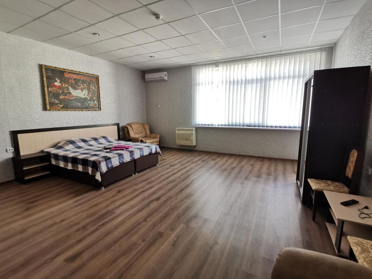 Premium Hotel Izmail Buitenkant foto