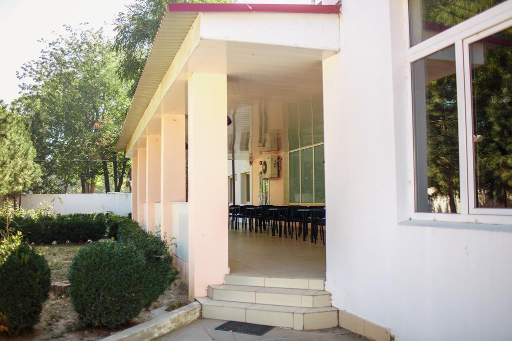 Premium Hotel Izmail Buitenkant foto