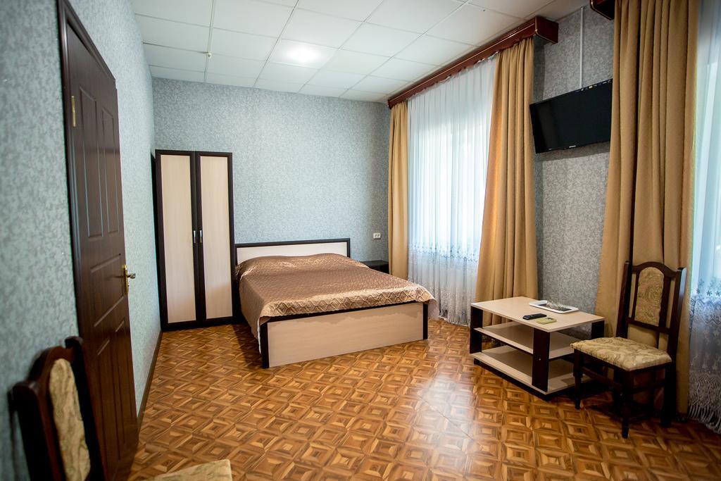 Premium Hotel Izmail Buitenkant foto