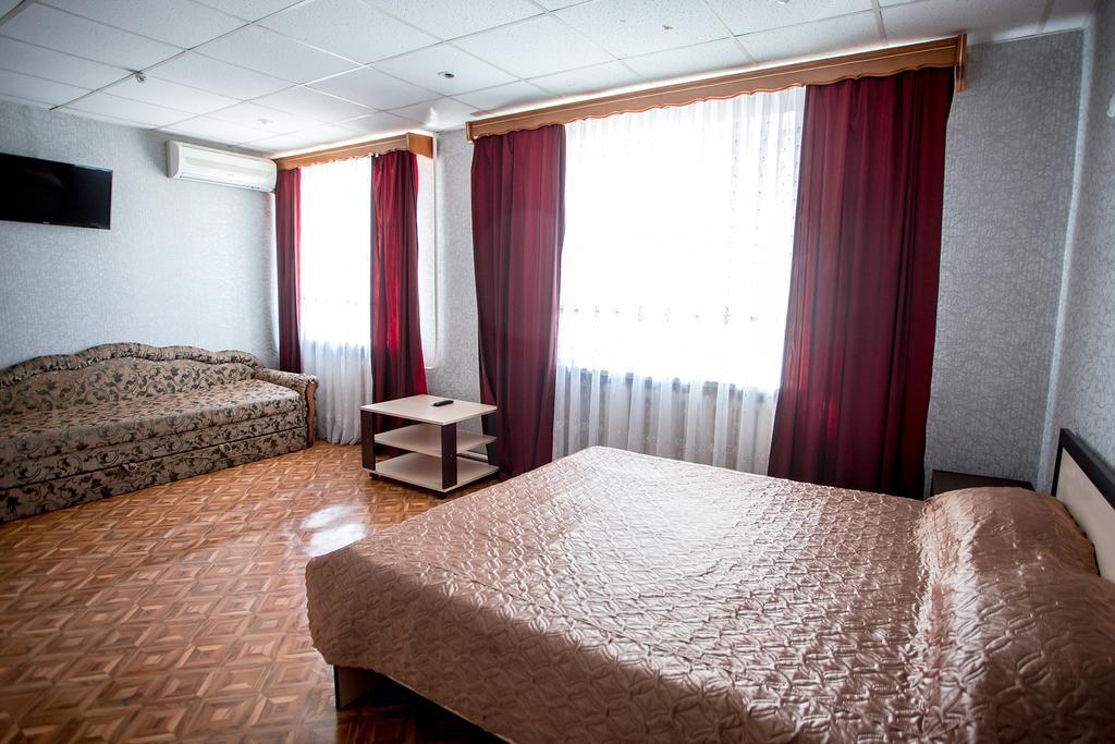 Premium Hotel Izmail Buitenkant foto