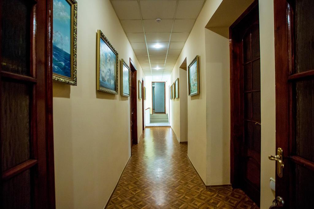 Premium Hotel Izmail Buitenkant foto