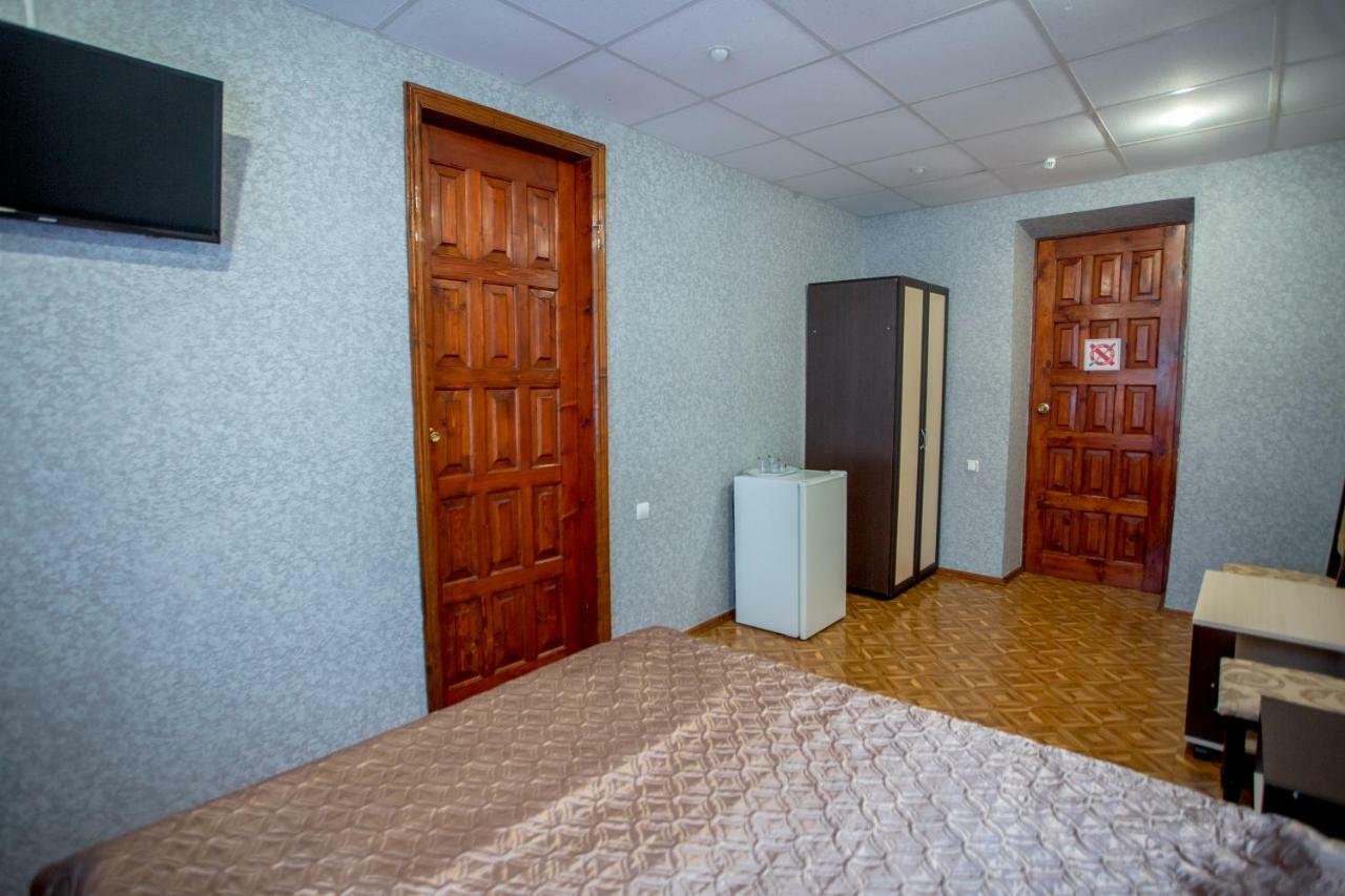 Premium Hotel Izmail Buitenkant foto