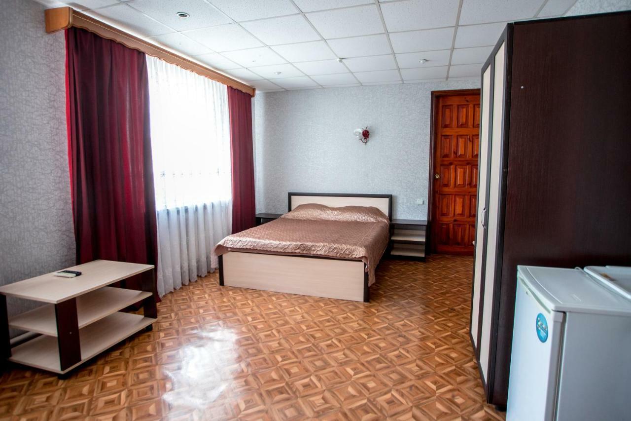 Premium Hotel Izmail Buitenkant foto