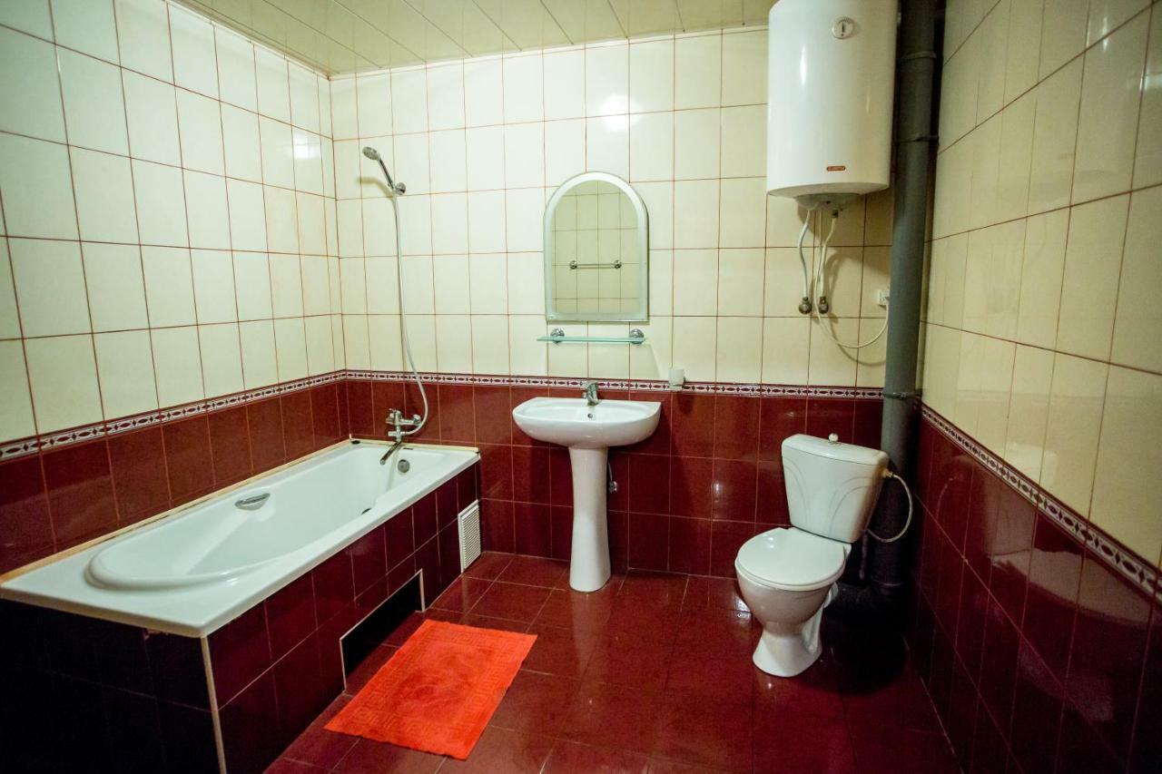 Premium Hotel Izmail Buitenkant foto